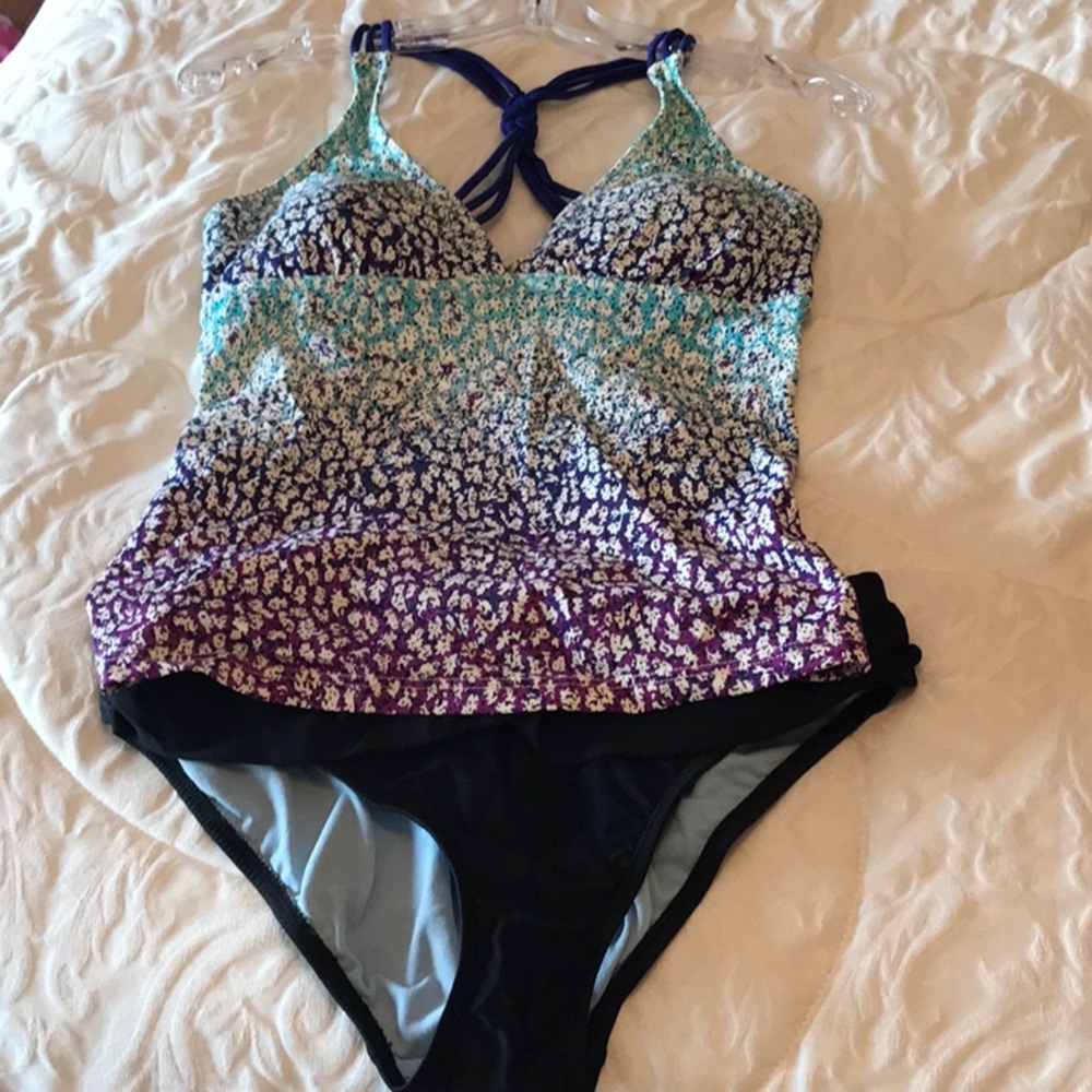 Athleta Tankini set